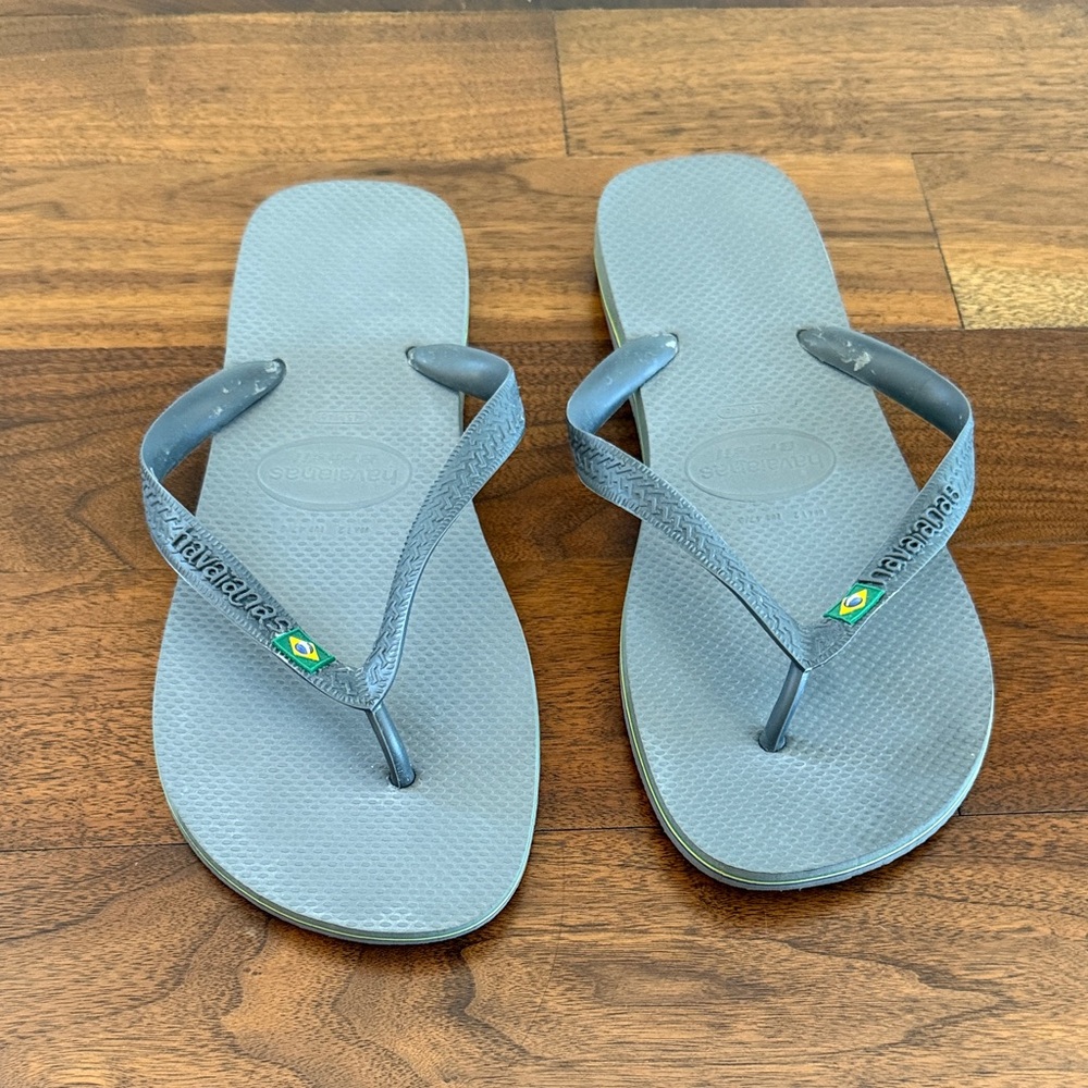 Havaianas Steel Gray Flip Flops